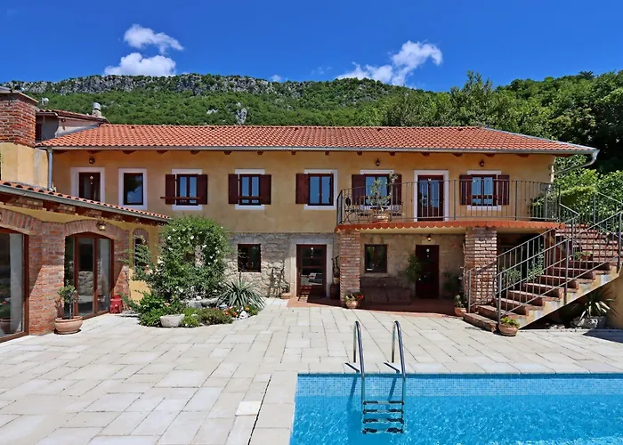 Family Friendly House With A Swimming Pool Grizane, Crikvenica - 24302 펜션 *